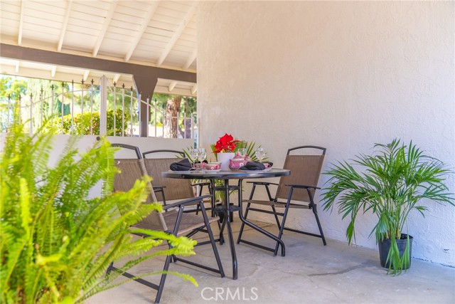 Detail Gallery Image 47 of 70 For 10660 Melvin Ave, Porter Ranch,  CA 91326 - 5 Beds | 3/1 Baths