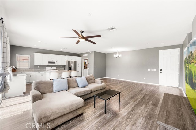 Detail Gallery Image 24 of 62 For 1676 Vibrant Gln, San Jacinto,  CA 92582 - 3 Beds | 2 Baths