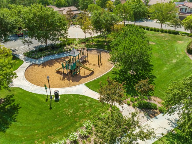 Detail Gallery Image 31 of 33 For 24332 Lorenzo, Valencia,  CA 91355 - 3 Beds | 3 Baths