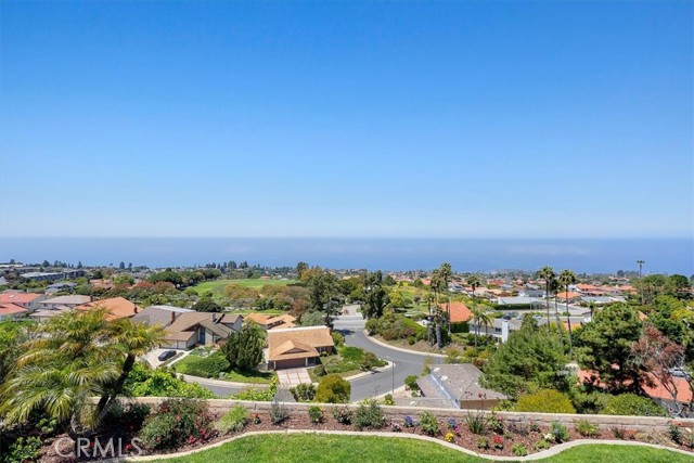 29127 Covecrest Drive, Rancho Palos Verdes CA: https://media.crmls.org/medias/773a23ff-af72-40b0-8262-ccfa9a191fdc.jpg