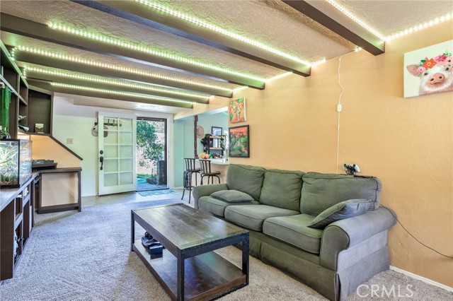 Detail Gallery Image 9 of 21 For 12536 Shafer Pl, Kagel Canyon,  CA 91342 - 2 Beds | 1 Baths