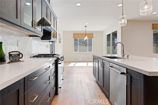 Image 6 of 49 For 30047 Merrick Lane