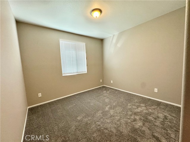 Detail Gallery Image 15 of 24 For 13232 Newport St, Hesperia,  CA 92344 - 4 Beds | 2 Baths