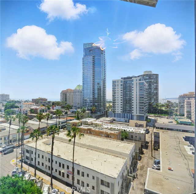 Detail Gallery Image 32 of 36 For 100 Atlantic Ave #1012,  Long Beach,  CA 90802 - 2 Beds | 1 Baths
