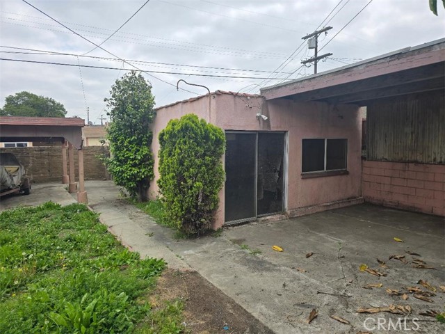 7710 S Halldale Avenue, Los Angeles CA: https://media.crmls.org/medias/773c16d9-0550-4a68-b21f-9f5dee4486ff.jpg