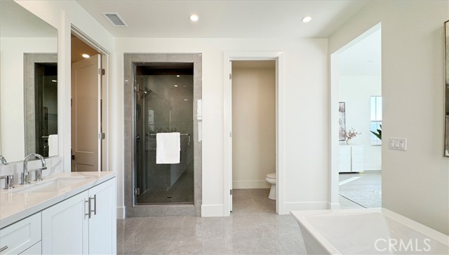 Detail Gallery Image 41 of 41 For 142 Hyperion, Irvine,  CA 92618 - 4 Beds | 4/1 Baths