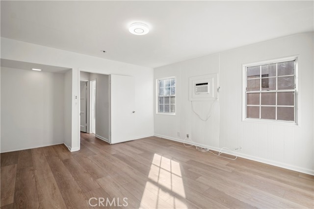 Detail Gallery Image 11 of 18 For 4918 Cahuenga Bld, North Hollywood,  CA 91601 - 3 Beds | 2 Baths