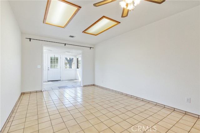 Detail Gallery Image 8 of 50 For 5335 Monterey, Paso Robles,  CA 93446 - 3 Beds | 3 Baths