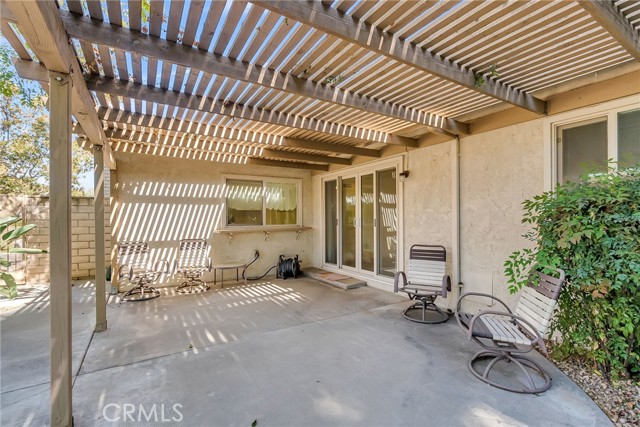 Detail Gallery Image 24 of 30 For 2686 Wintertree Ct, Riverside,  CA 92506 - 3 Beds | 2 Baths