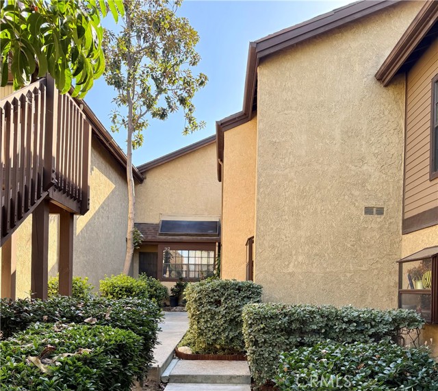 Detail Gallery Image 5 of 5 For 4140 Workman Mill #162,  Whittier,  CA 90601 - 2 Beds | 2 Baths