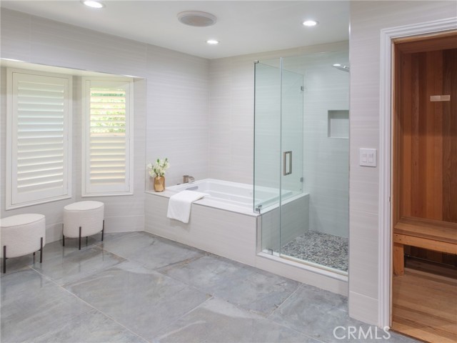 Detail Gallery Image 18 of 33 For 417 S Charvers Ave, West Covina,  CA 91791 - 4 Beds | 3 Baths