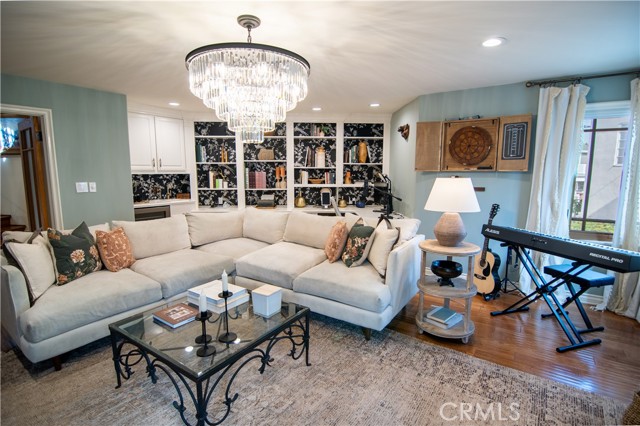 Detail Gallery Image 19 of 41 For 5770 E Lucia, Long Beach,  CA 90803 - 4 Beds | 1/2 Baths