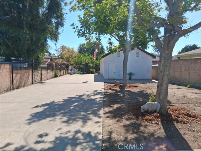 12587 Bradley Avenue photo 26