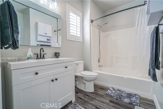 Detail Gallery Image 16 of 27 For 28287 Canterbury Ct, Valencia,  CA 91354 - 2 Beds | 1 Baths