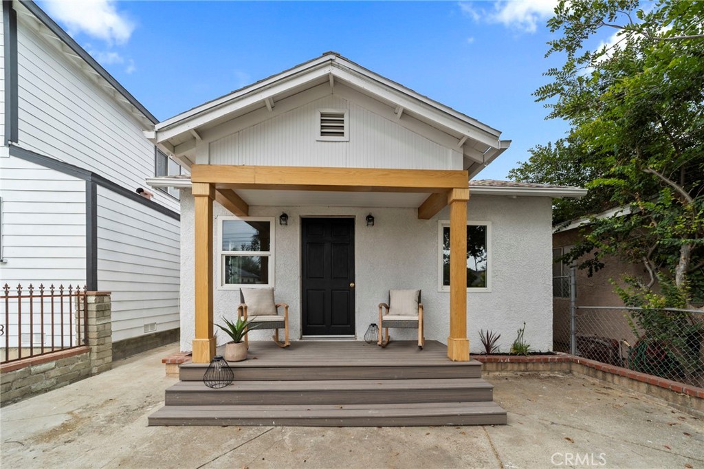 Duplex at 308 N Pasadena Avenue