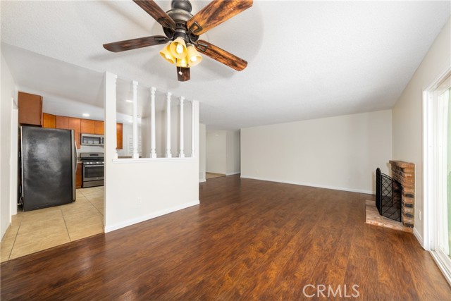 Detail Gallery Image 8 of 42 For 4850 Eclipse Ave, Jurupa Valley,  CA 91752 - 4 Beds | 2 Baths