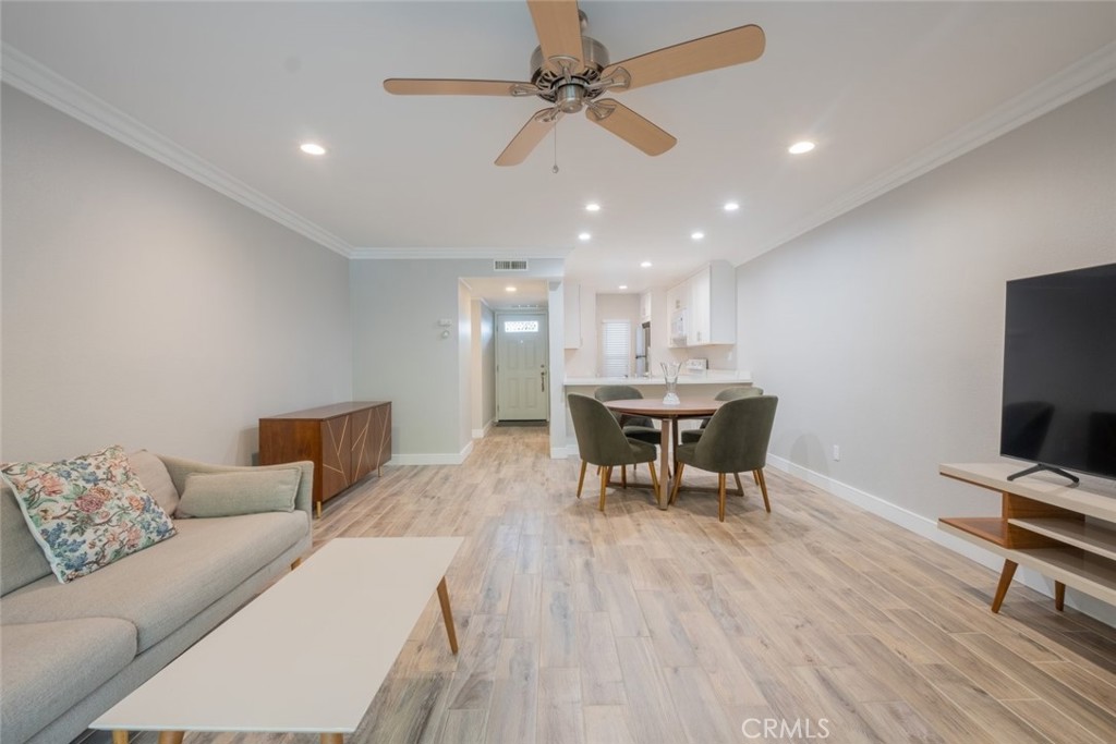 7740564C 5200 4699 B67E 40C76D5E3F26 7060 Shoup Avenue #185, Canoga Park, Ca 91303 &Lt;Span Style='BackgroundColor:transparent;Padding:0Px;'&Gt; &Lt;Small&Gt; &Lt;I&Gt; &Lt;/I&Gt; &Lt;/Small&Gt;&Lt;/Span&Gt;