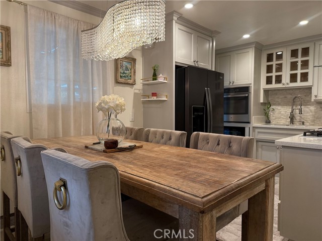 Detail Gallery Image 4 of 11 For 4552 Los Toros, Pico Rivera,  CA 90660 - 2 Beds | 1 Baths