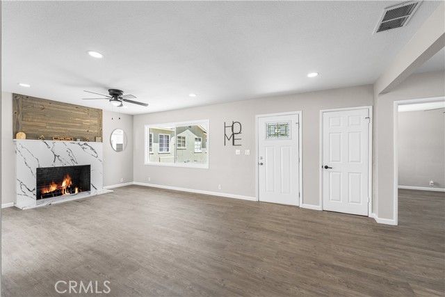 Detail Gallery Image 11 of 55 For 1309 W Ivyton St, Lancaster,  CA 93534 - 3 Beds | 2 Baths