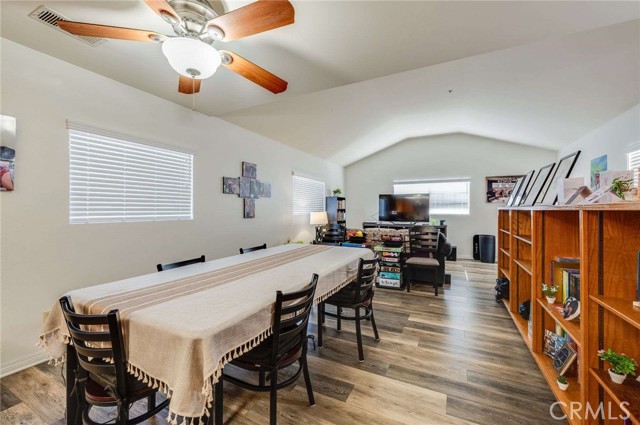 Detail Gallery Image 22 of 40 For 3215 Sherwood Ave, Alhambra,  CA 91801 - 5 Beds | 3 Baths