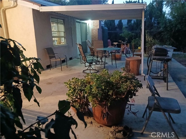 Detail Gallery Image 25 of 35 For 7650 Wilbur Ave, Reseda,  CA 91335 - 3 Beds | 1/1 Baths