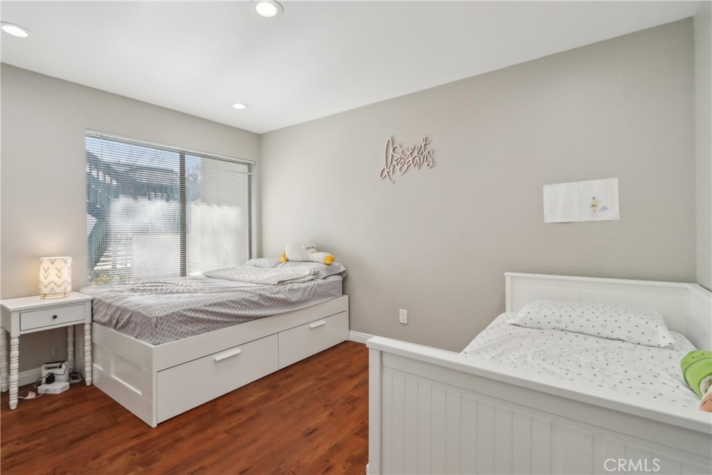 MLS #OC25179659 img 14