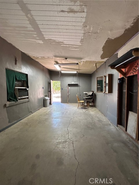 Detail Gallery Image 39 of 51 For 405 N a St, Madera,  CA 93638 - 4 Beds | 1 Baths