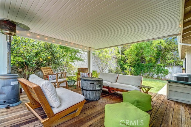 1 Deerwood W, Irvine CA: https://media.crmls.org/medias/774446dc-c763-48c1-a240-44fc07b9fd30.jpg