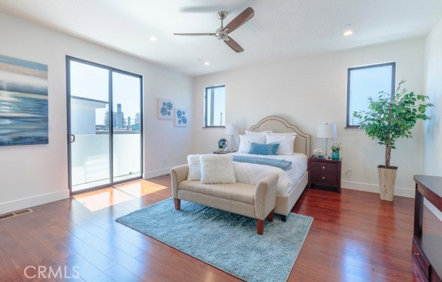 521 Gertruda, Redondo Beach, California 90277, 3 Bedrooms Bedrooms, ,3 BathroomsBathrooms,Residential,Sold,Gertruda,PV17159971