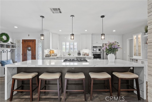 Detail Gallery Image 5 of 27 For 835 S Terri Ann Dr, West Covina,  CA 91791 - 3 Beds | 2/1 Baths