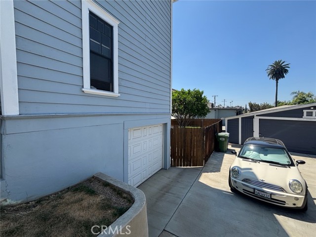 Image 4 of 20 For 6233 Haviland Avenue