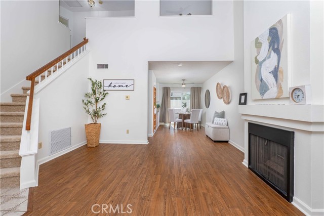 Image 6 of 41 For 12283 Mint Ct