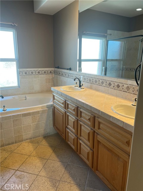 Detail Gallery Image 23 of 47 For 121 21st, Huntington Beach,  CA 92648 - 3 Beds | 4/1 Baths