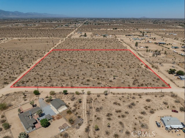 Detail Gallery Image 3 of 15 For 13828 Cholame Rd, Phelan,  CA 92371 - – Beds | – Baths