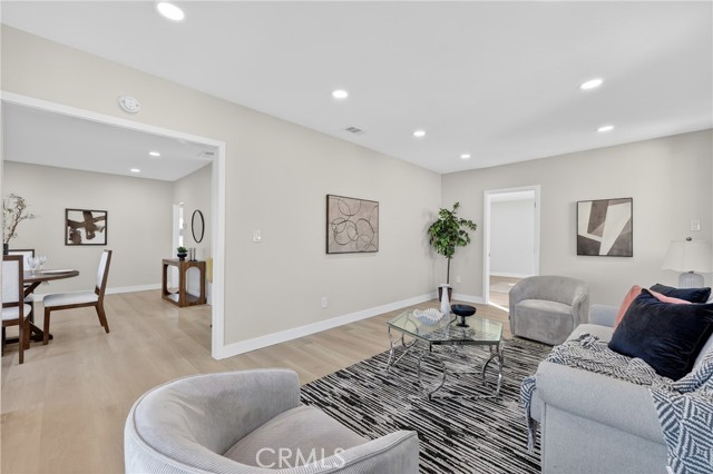 Detail Gallery Image 16 of 39 For 6994 Elmwood, San Bernardino,  CA 92404 - 3 Beds | 2 Baths