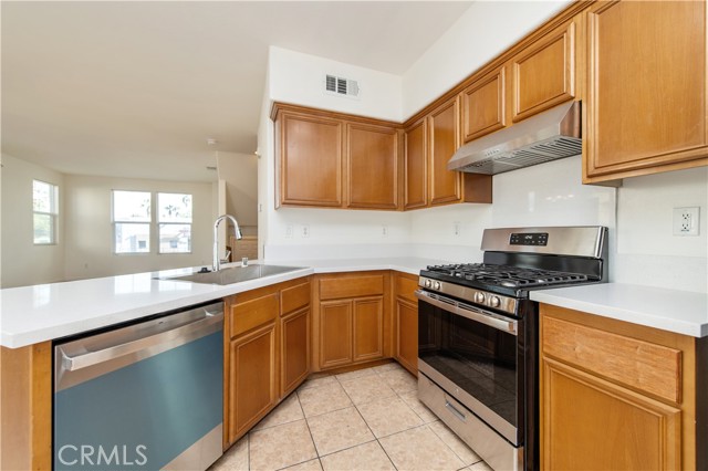 Detail Gallery Image 14 of 35 For 1577 Ledgestone, Pomona,  CA 91767 - 3 Beds | 3 Baths