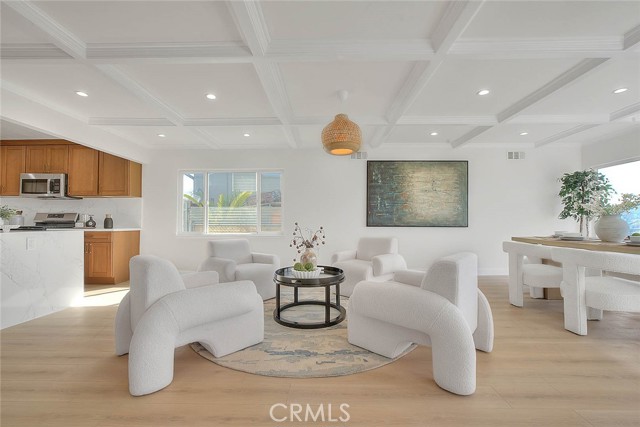 Detail Gallery Image 10 of 75 For 4701 Don Miguel, Los Angeles,  CA 90008 - 3 Beds | 3 Baths