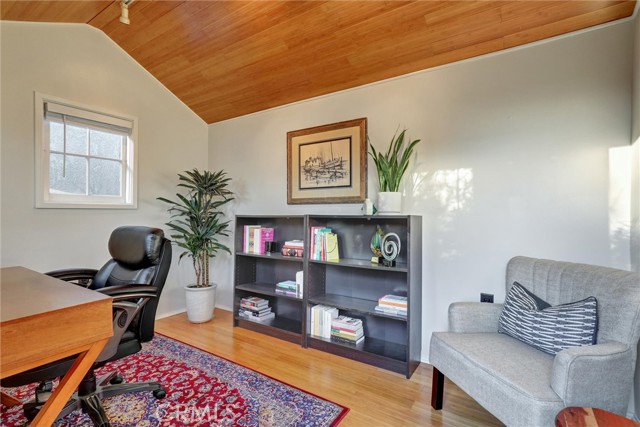 Detail Gallery Image 38 of 52 For 3902 North Marshall Way, Long Beach,  CA 90807 - 2 Beds | 1 Baths