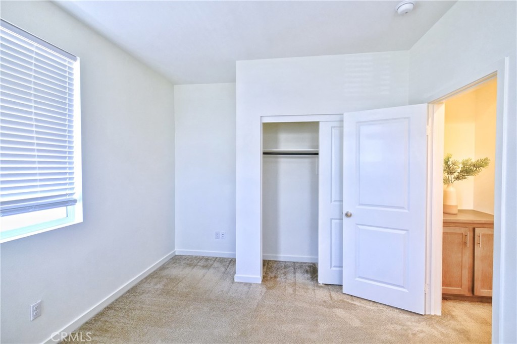 MLS #WS25176152 img 17