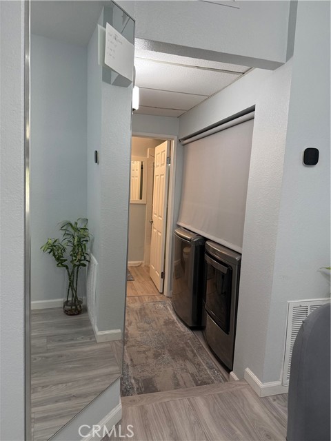 Detail Gallery Image 10 of 20 For 19009 Sherman #16,  Reseda,  CA 91335 - 1 Beds | 1 Baths