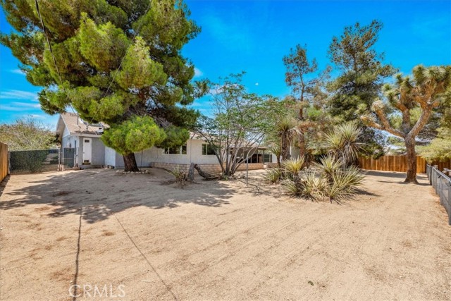 Detail Gallery Image 47 of 57 For 57856 El Dorado Dr, Yucca Valley,  CA 92284 - 3 Beds | 3 Baths