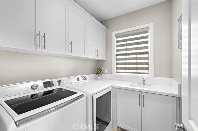 42 Castellana, Lake Forest CA: https://media.crmls.org/medias/774a043d-1cd4-47d1-b160-addcd9b22562.jpg