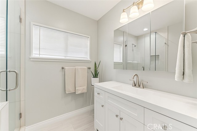 Detail Gallery Image 6 of 34 For 2042 Rome, Los Angeles,  CA 90065 - 3 Beds | 2/1 Baths