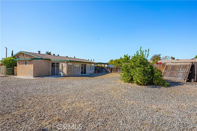 Detail Gallery Image 23 of 26 For 2222 Cristobal Ave, Hemet,  CA 92545 - 2 Beds | 2 Baths