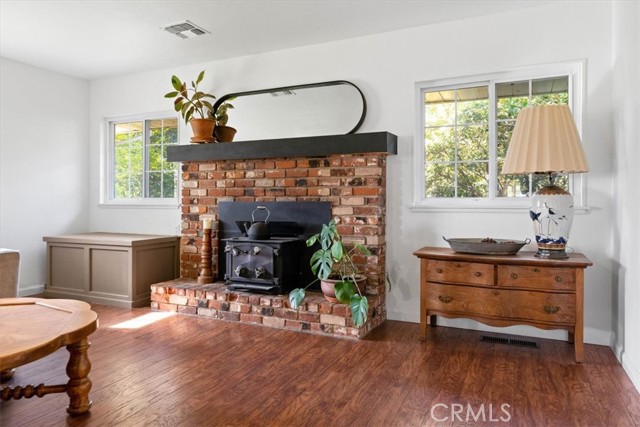 8791 Fox Street, Los Molinos CA: https://media.crmls.org/medias/774ad67d-40bb-4d60-9cc6-5e3ee1bb7d1b.jpg
