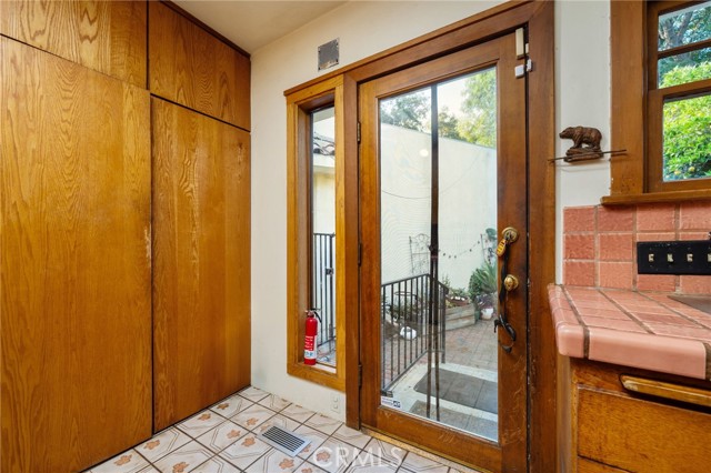 Image 15 of 37 For 125 11th Street