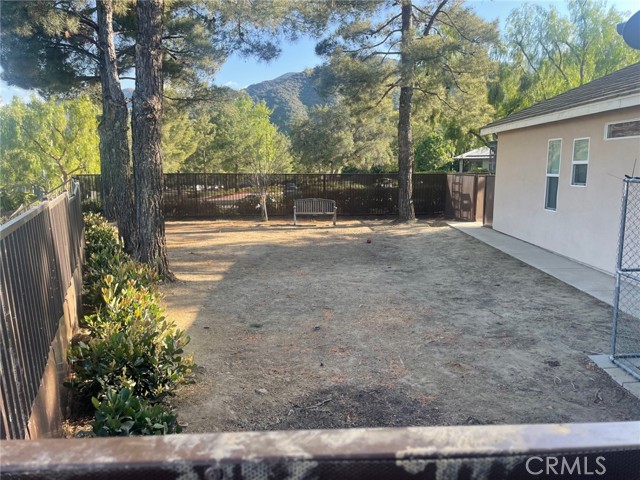 Detail Gallery Image 4 of 6 For 24409 Fawnskin, Corona,  CA 92883 - 2 Beds | 2 Baths