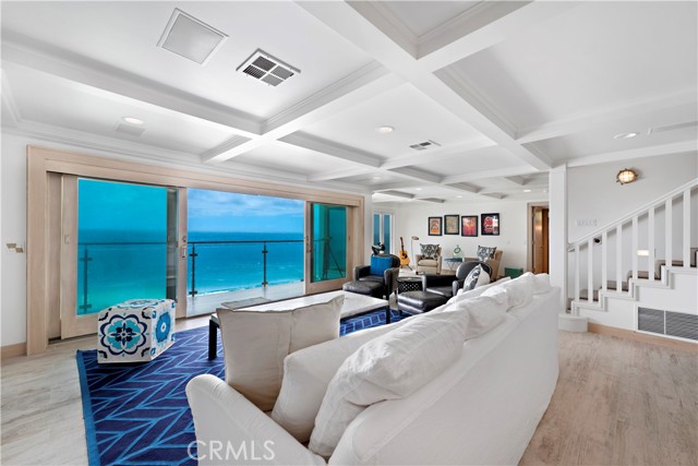Detail Gallery Image 10 of 20 For 16 N La Senda Dr, Laguna Beach,  CA 92651 - 4 Beds | 3 Baths