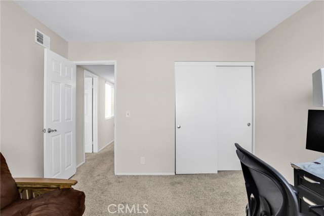 Detail Gallery Image 13 of 38 For 2766 via Hacienda #102,  Fullerton,  CA 92835 - 3 Beds | 2/1 Baths