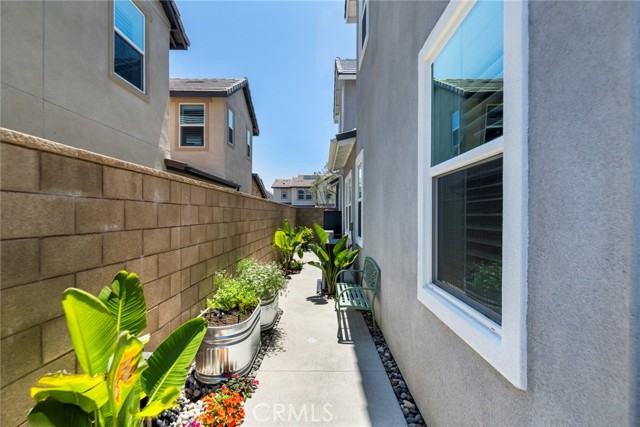 Detail Gallery Image 10 of 61 For 26063 Wagon Dr, San Juan Capistrano,  CA 92675 - 4 Beds | 4 Baths